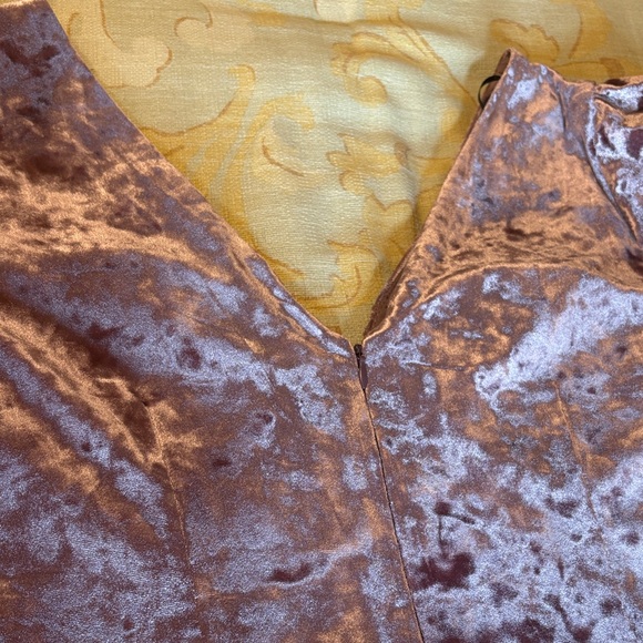 Guess mauve Velvet Ruched Dress - Picture 8 of 11